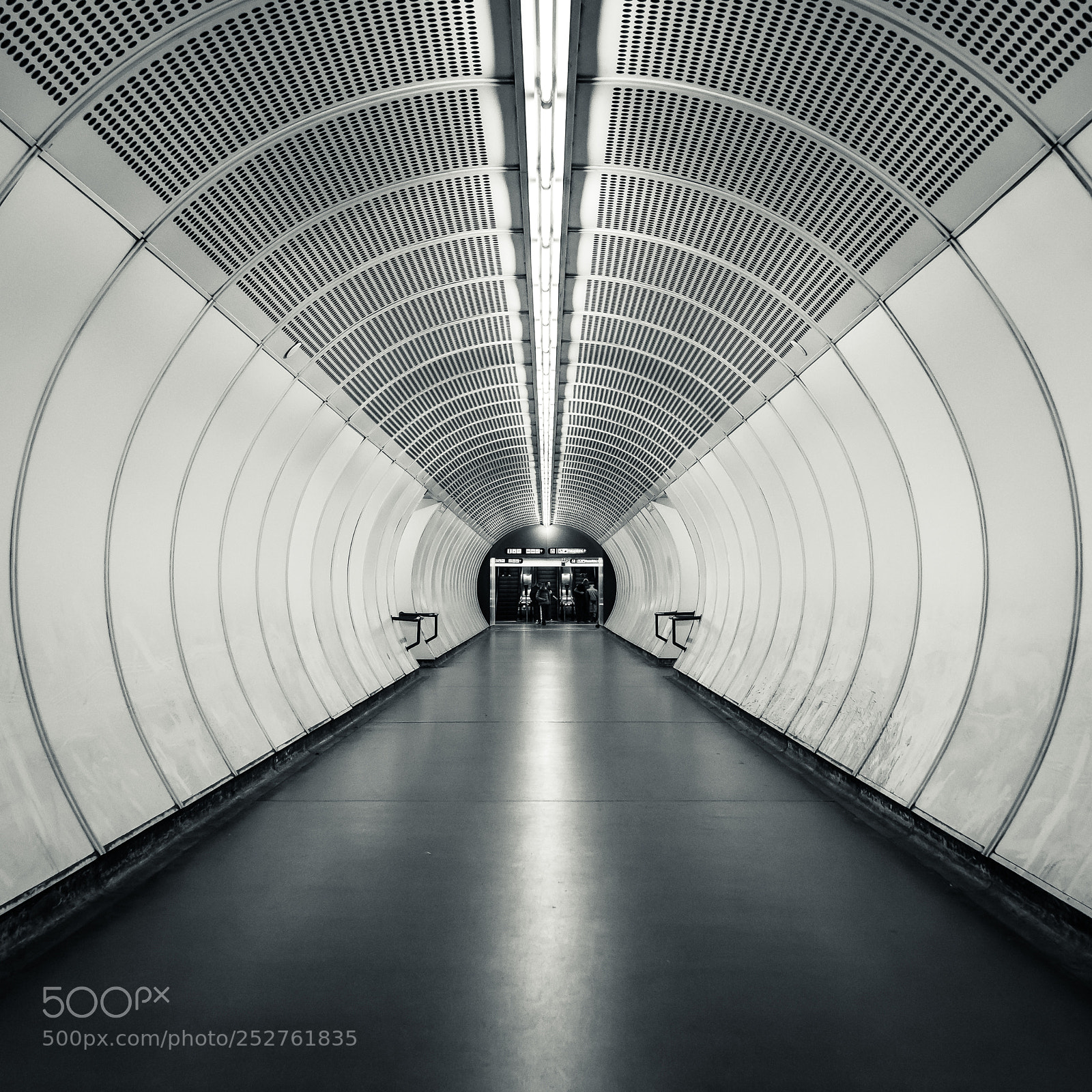 Sony a7 sample photo. Underground square photography