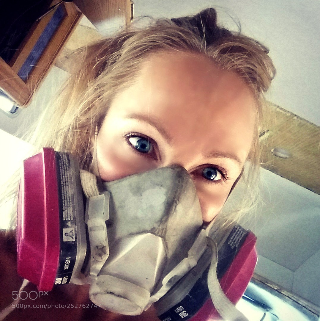 Samsung Galaxy S5 sample photo. Girl work photography