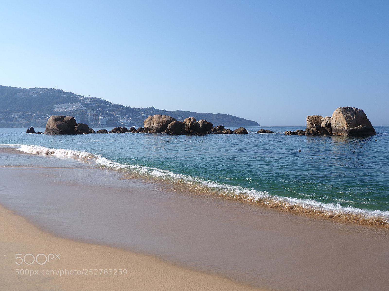 Olympus OM-D E-M1 Mark II sample photo. Scenic panorama of rocks photography