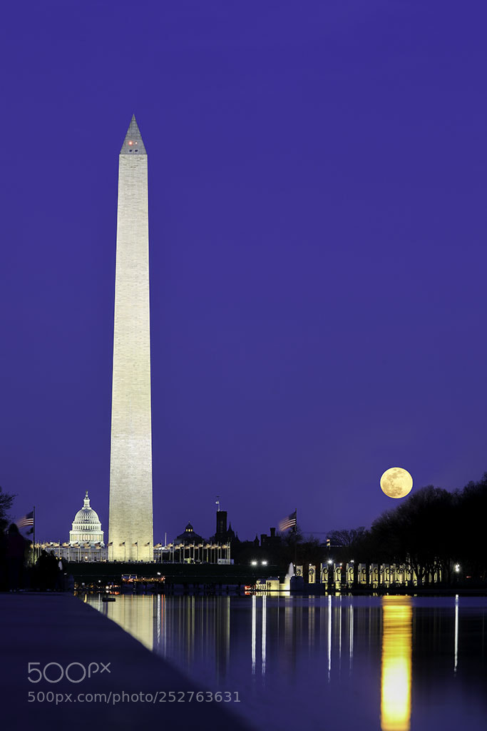 Canon EOS 5D Mark IV sample photo. Full moon rise in photography