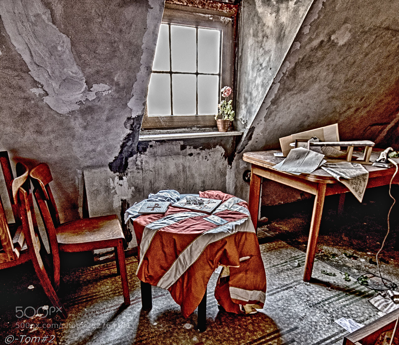 Nikon D5500 sample photo. Inside the abandoned church photography