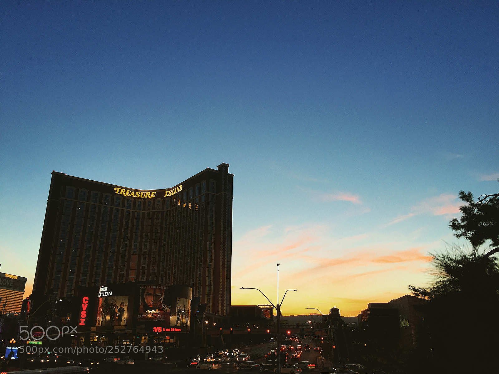 Apple iPhone 6 sample photo. Img photography