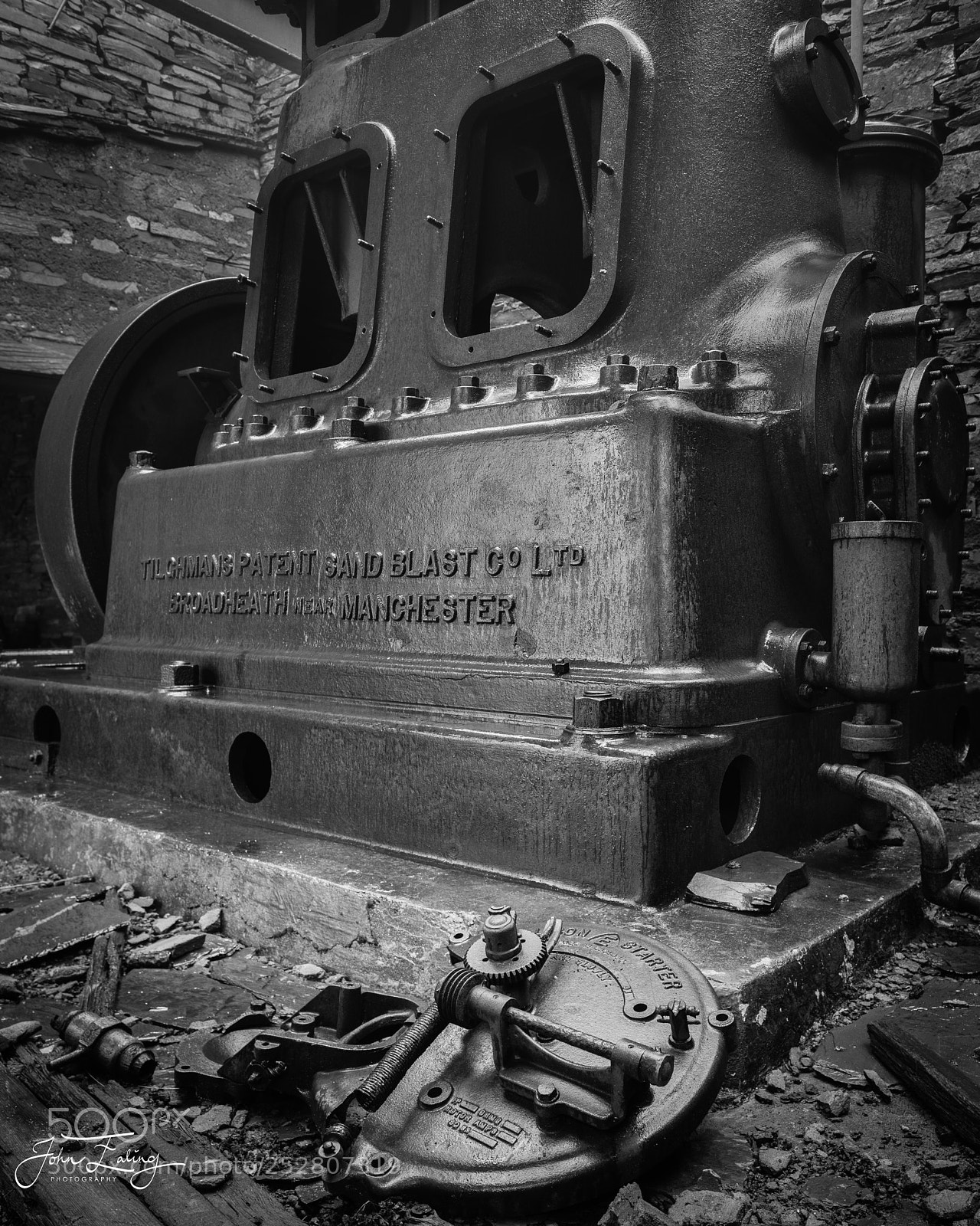 Nikon D800 sample photo. Defunct photography