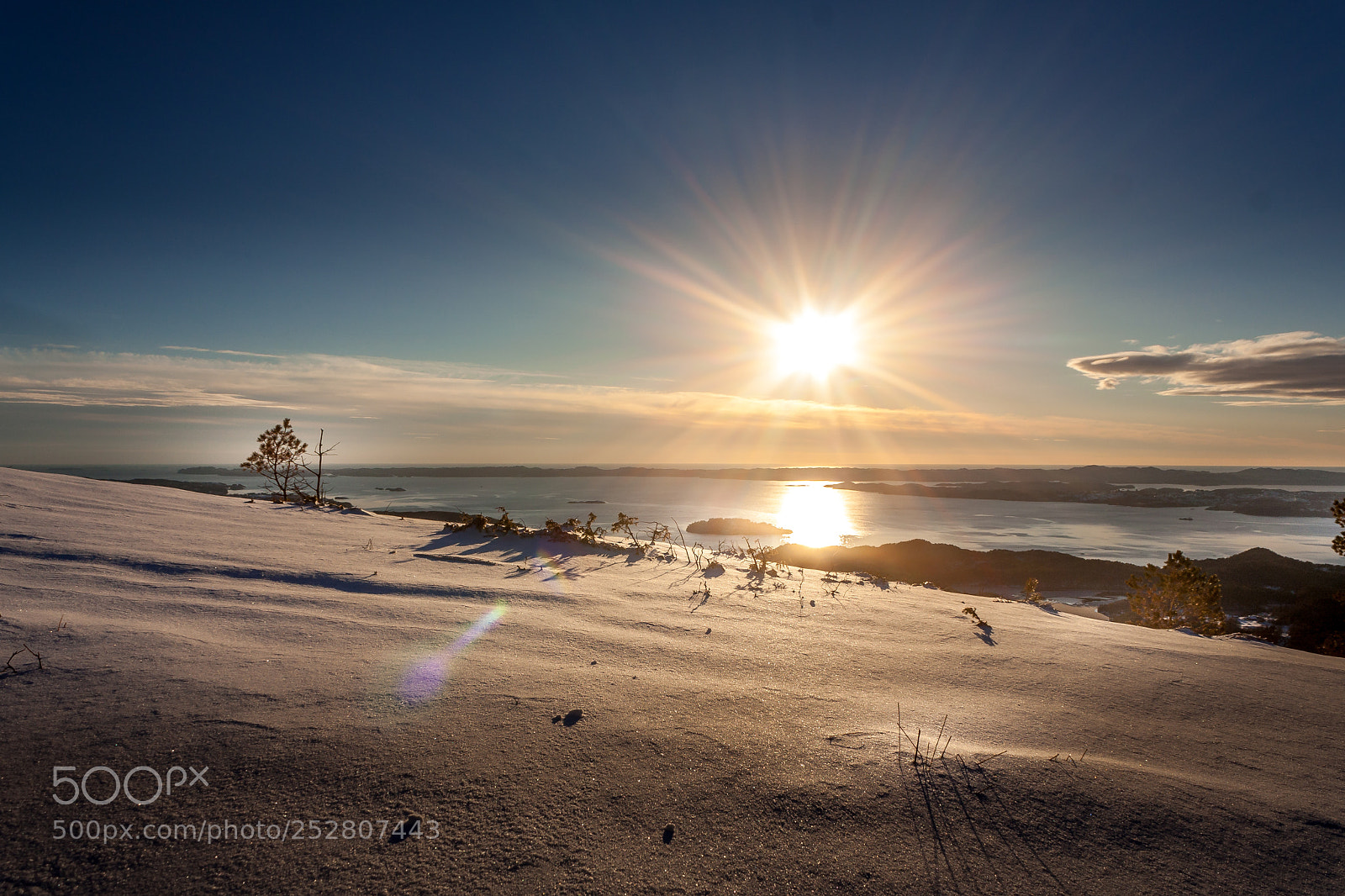 Canon EOS 450D (EOS Rebel XSi / EOS Kiss X2) sample photo. Snow and sun photography