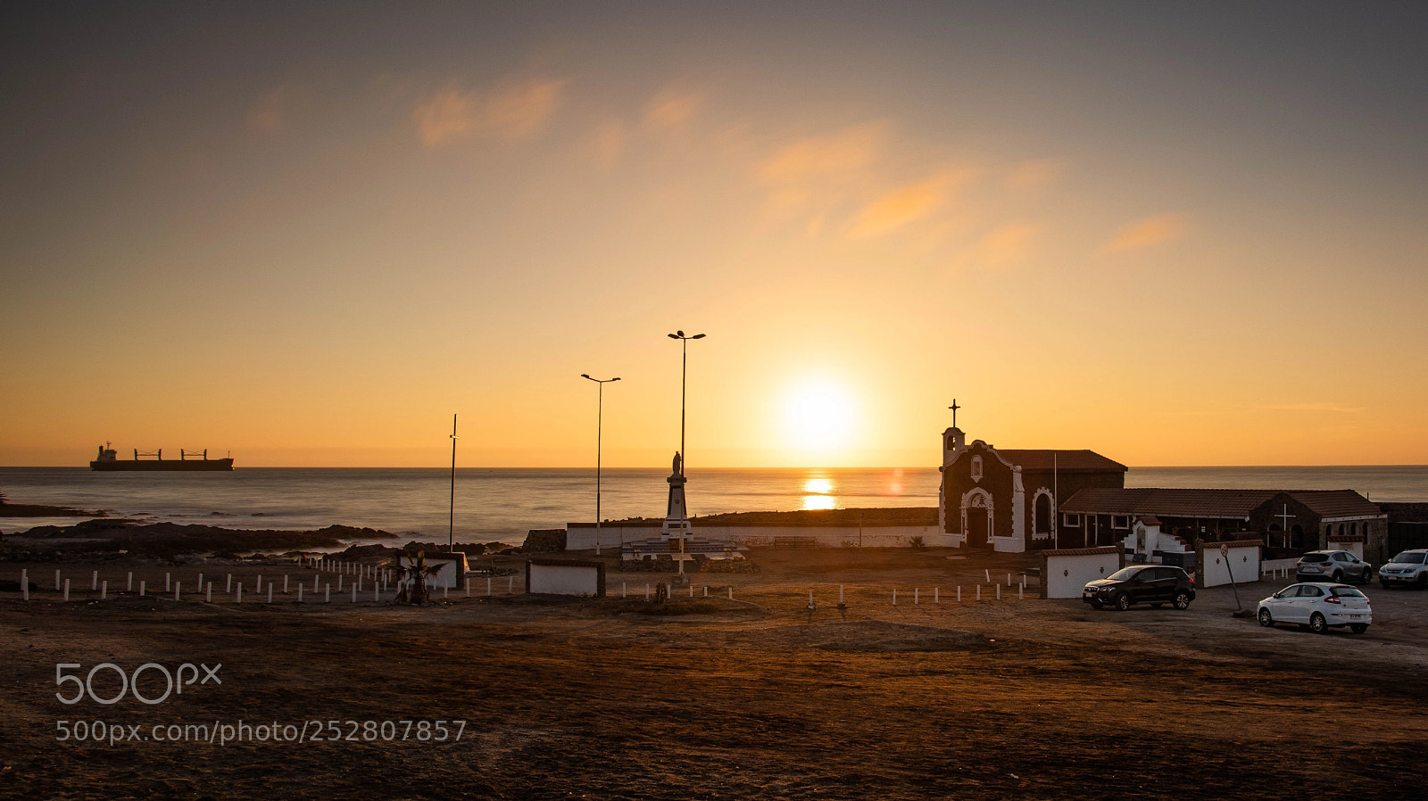 Nikon D810 sample photo. Atardecer en la capilla photography