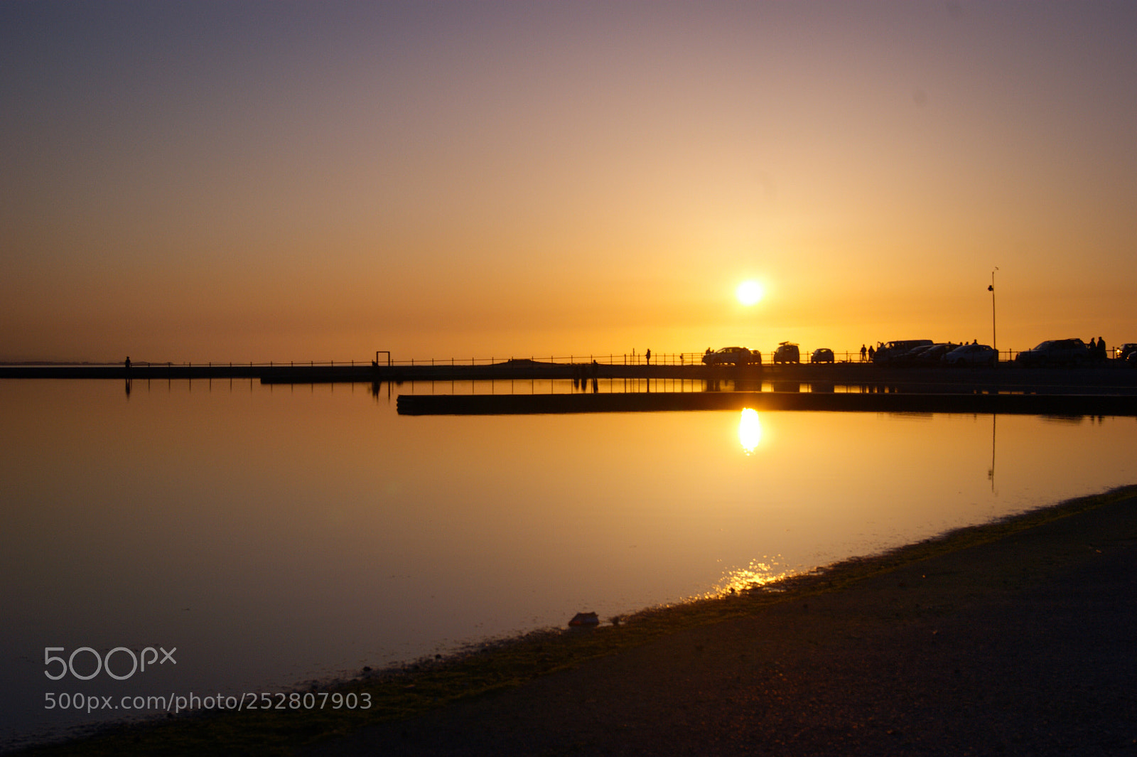Sony Alpha DSLR-A290 sample photo. Sundown walk photography
