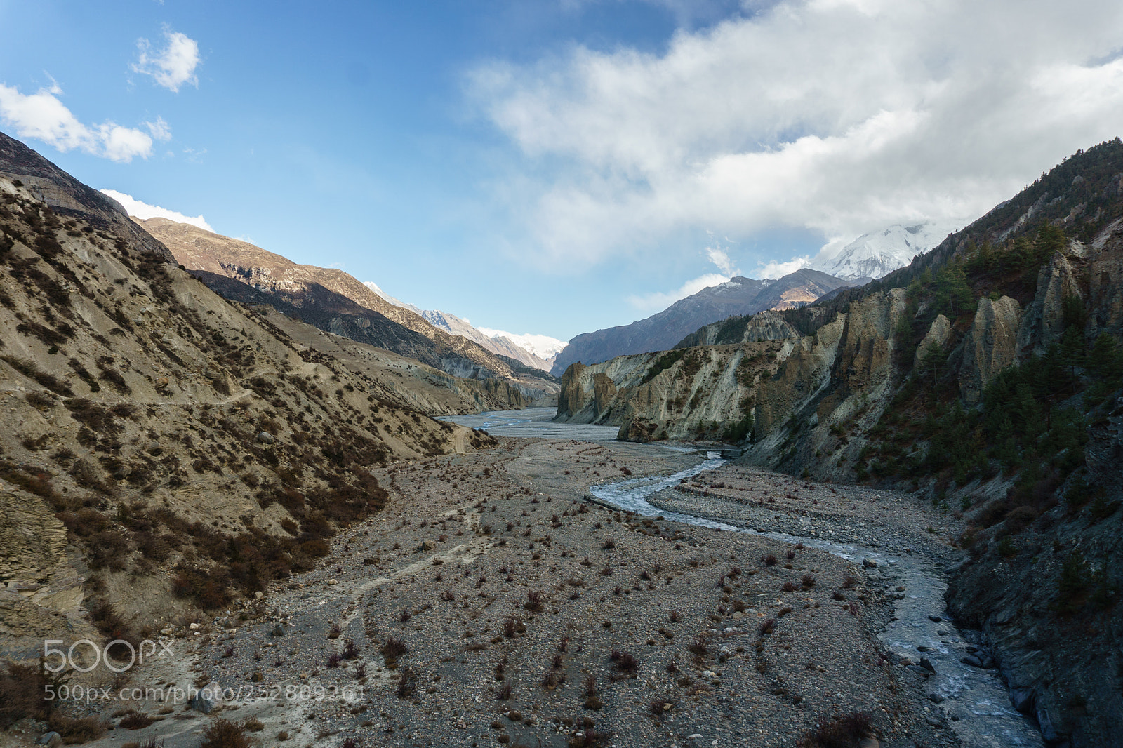 Sony a6000 sample photo. Mordor's valley photography