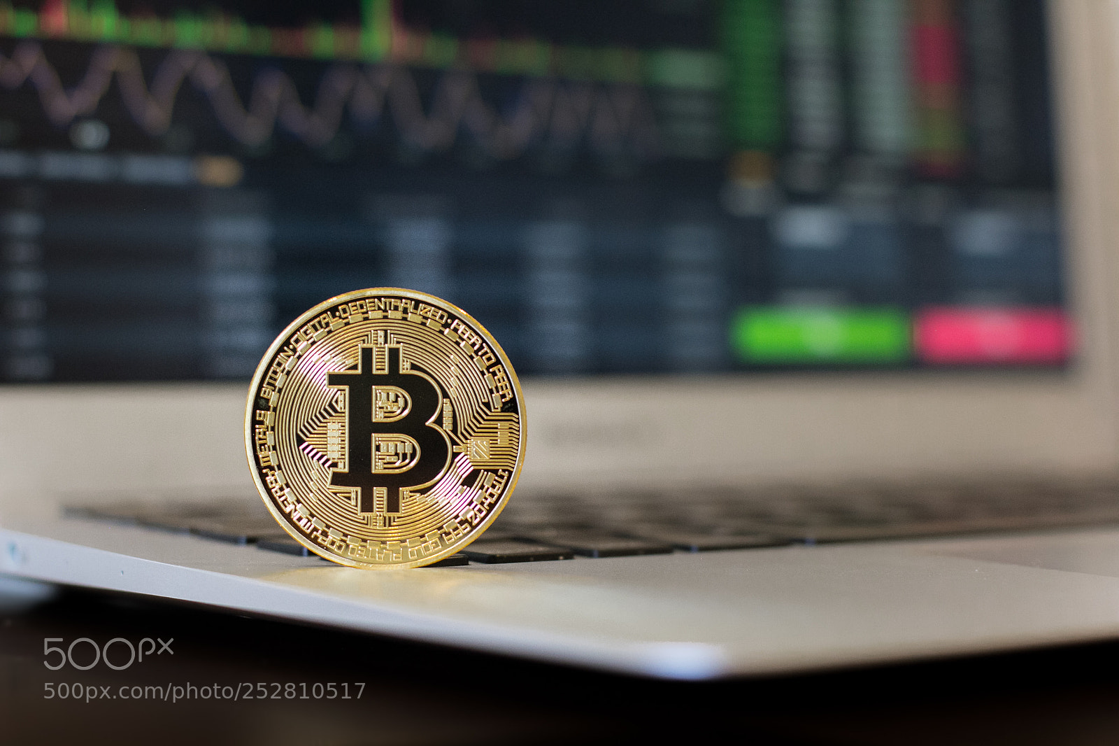 Canon EOS 60D sample photo. Bitcoin cryptocurrency photography