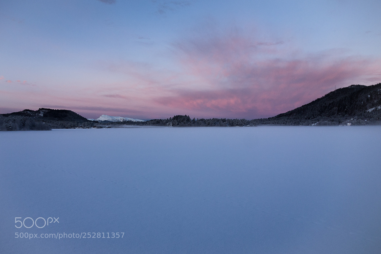 Sony Cyber-shot DSC-RX100 sample photo. Frozen lake sunrise photography