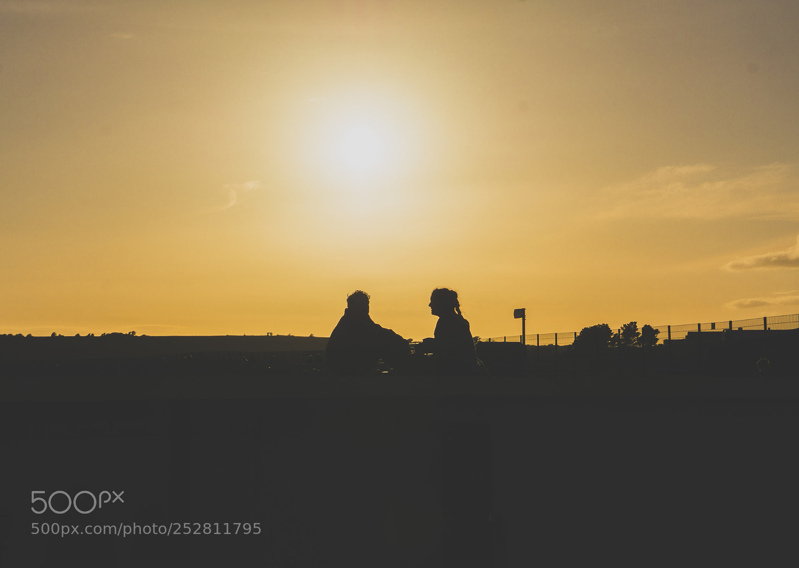 Sony a6000 sample photo. Sun friends photography