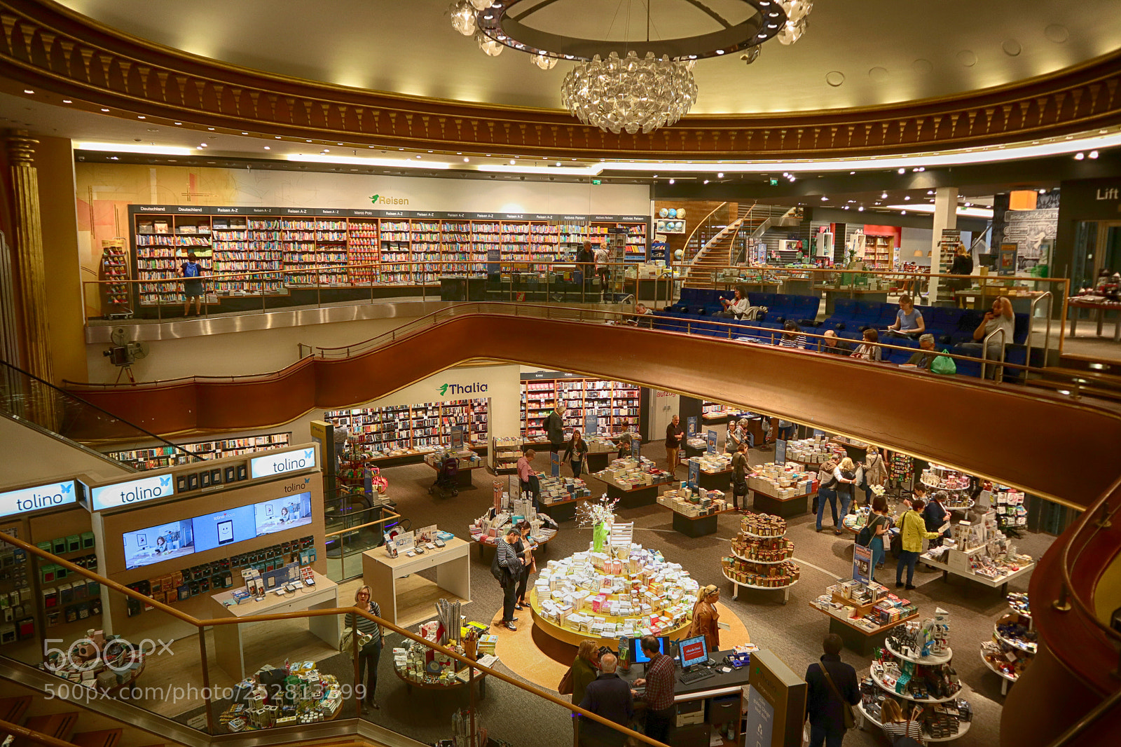Canon EOS M50 (EOS Kiss M) sample photo. Bonn bookstore thalia in photography