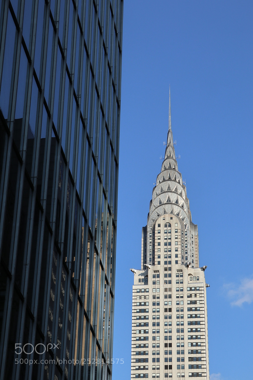 Canon EOS M6 sample photo. Chrysler building photography