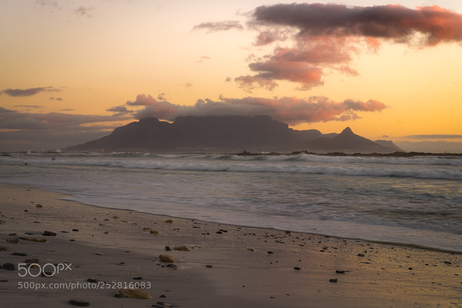 Fujifilm X-T10 sample photo. Table mountain, cape town photography