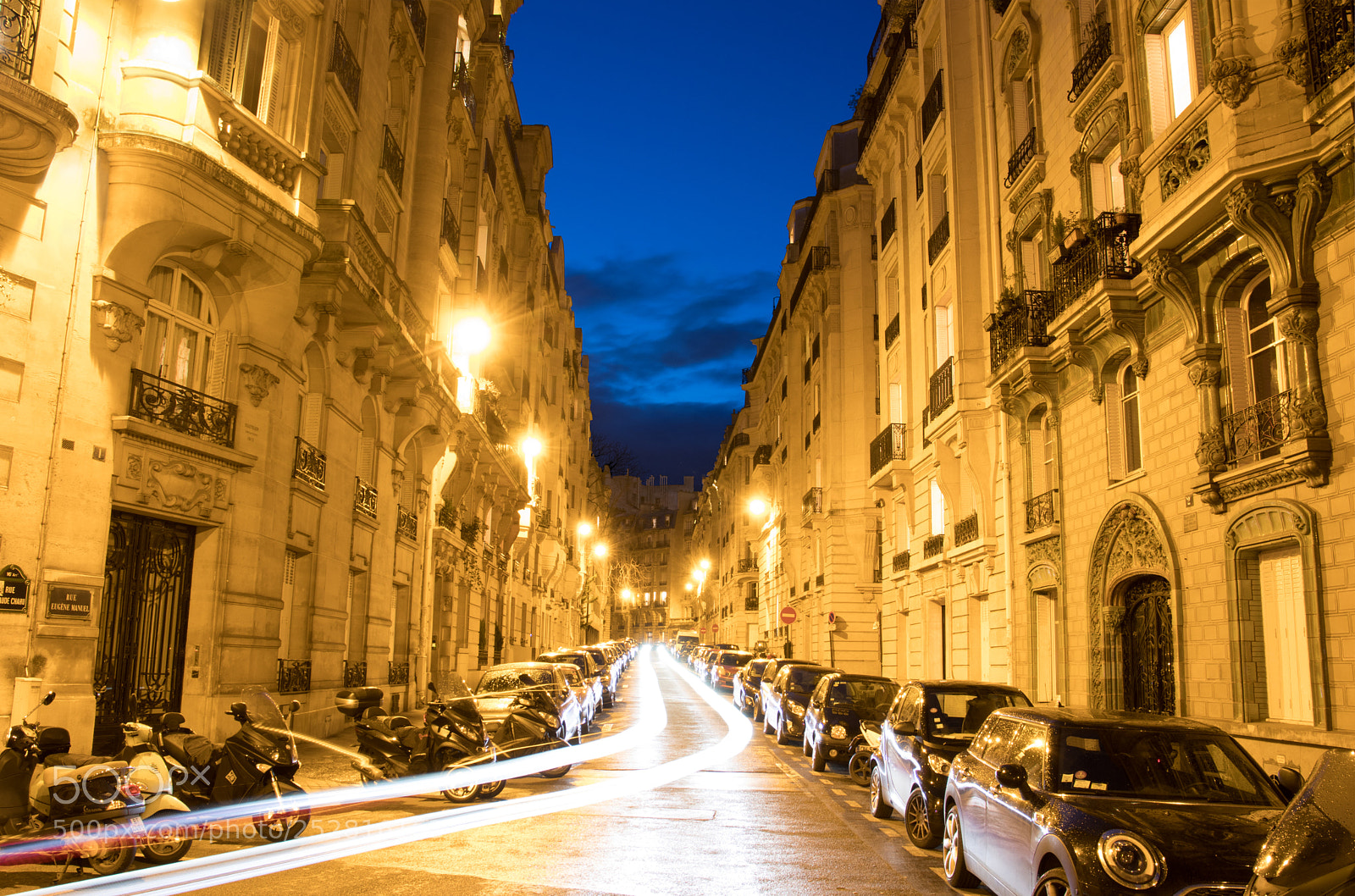 Canon EOS 77D (EOS 9000D / EOS 770D) sample photo. Lights of paris photography