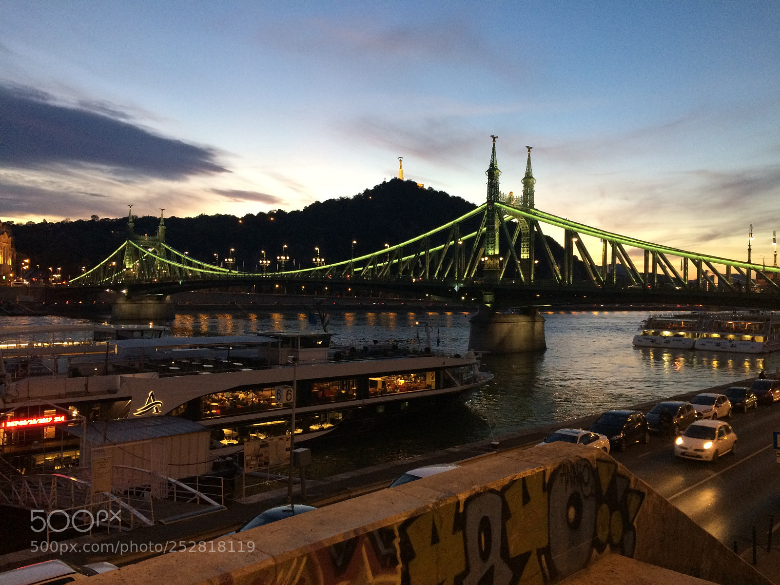 Apple iPhone 5s sample photo. The danube photography