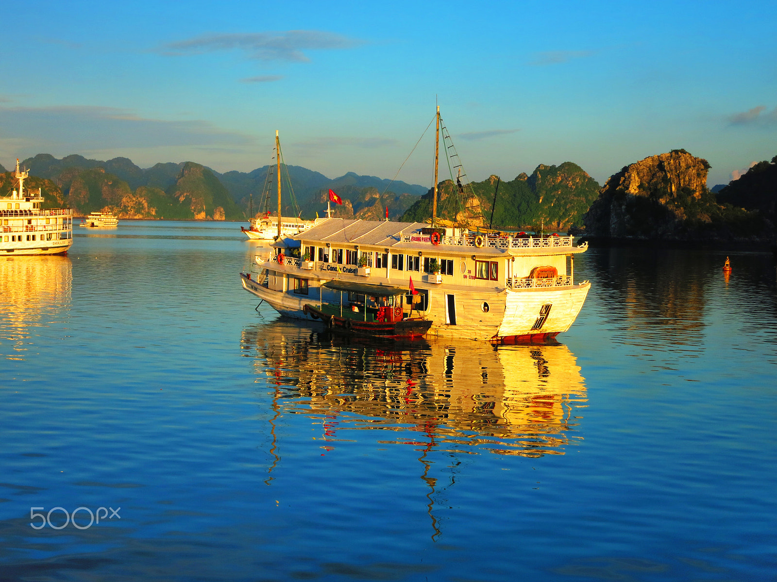 Canon PowerShot S110 sample photo. Taken in ha long bay, hanoi, vietnam photography