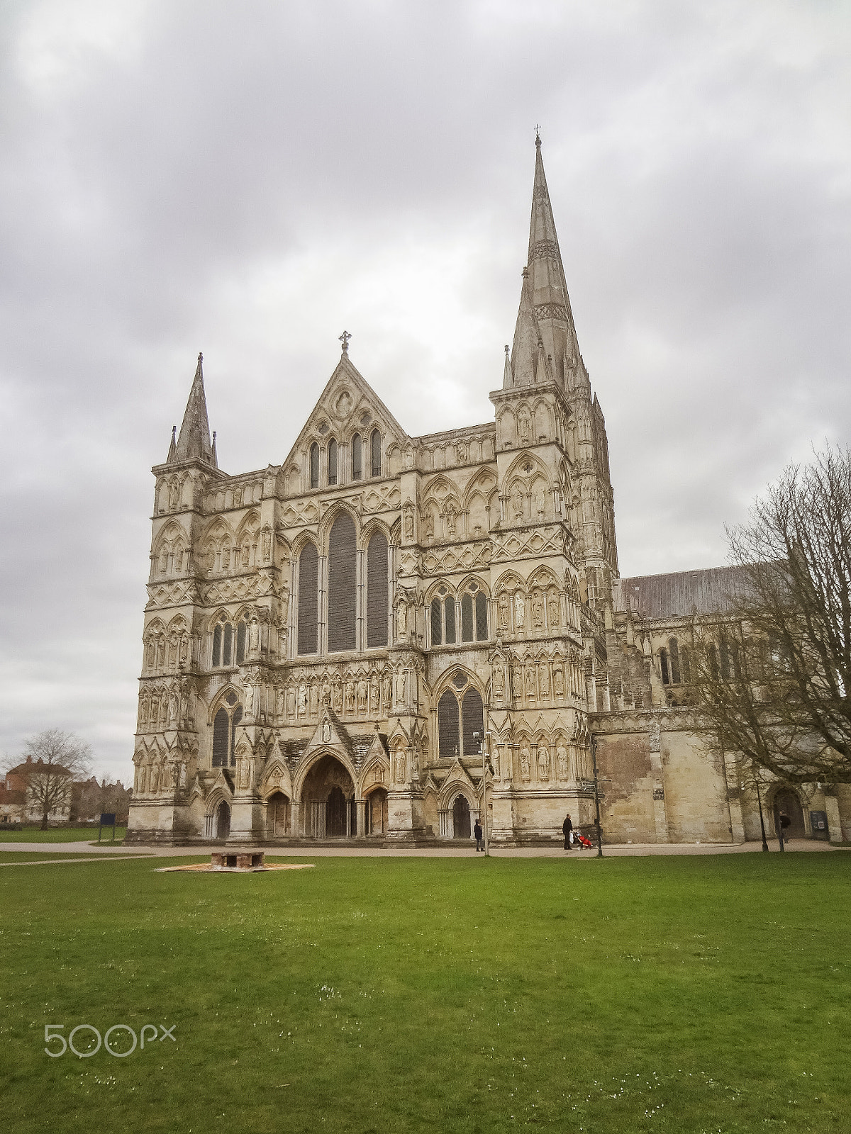 Sony Cyber-shot DSC-WX50 sample photo. Salisbury cathedral church photography