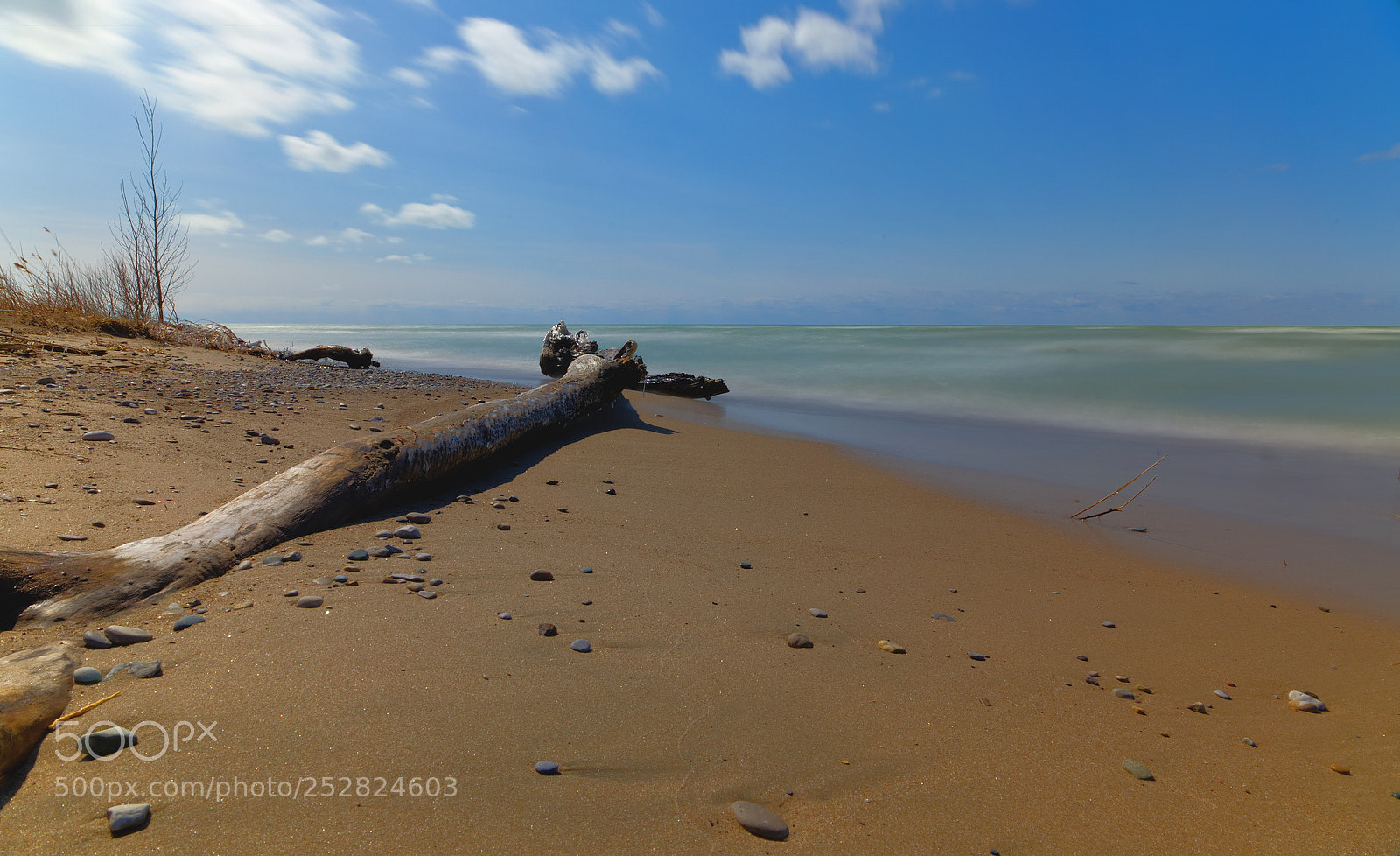 Canon EOS 5D Mark IV sample photo. Silence at the beach photography