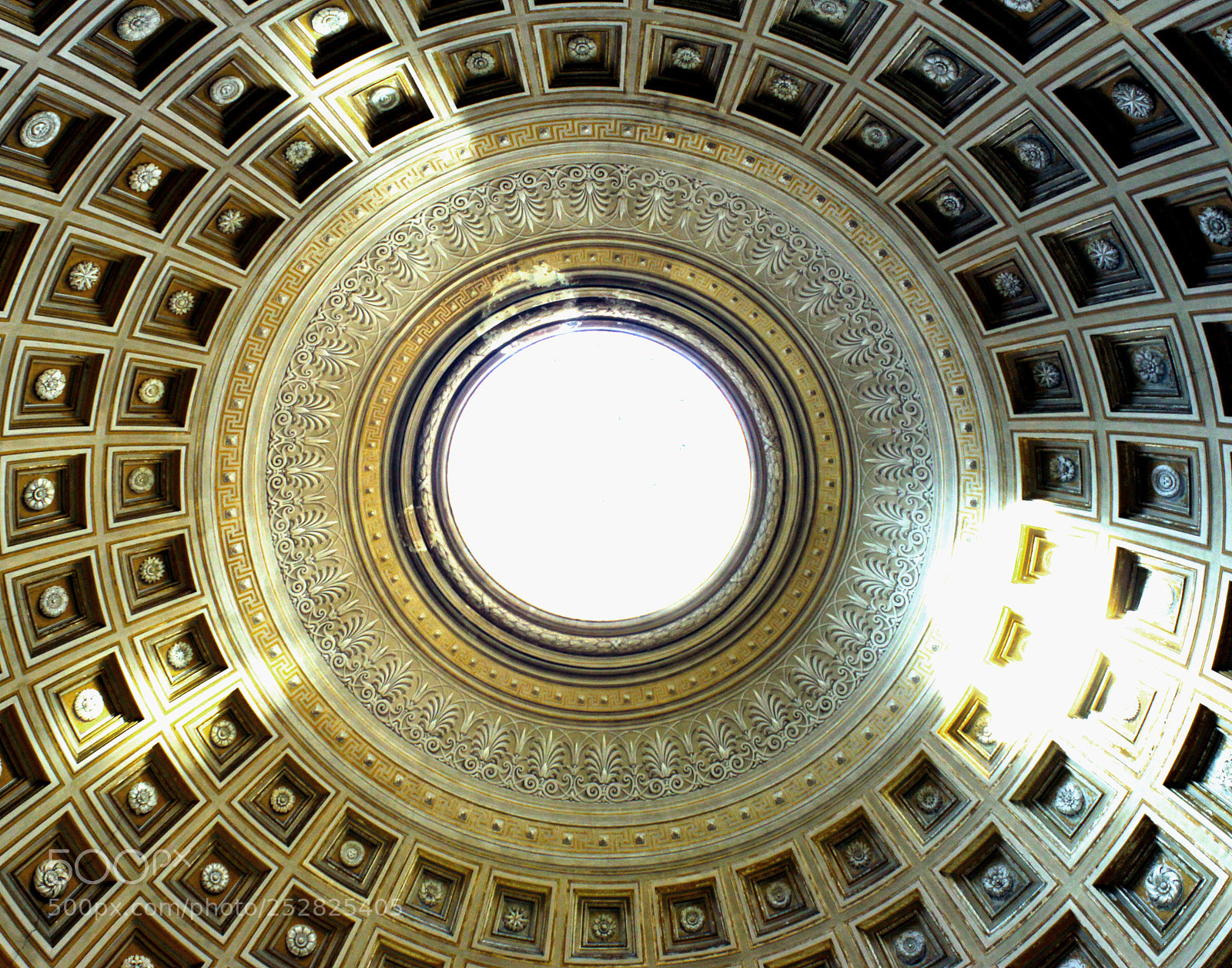 Canon EOS 600D (Rebel EOS T3i / EOS Kiss X5) sample photo. Duomo rome photography