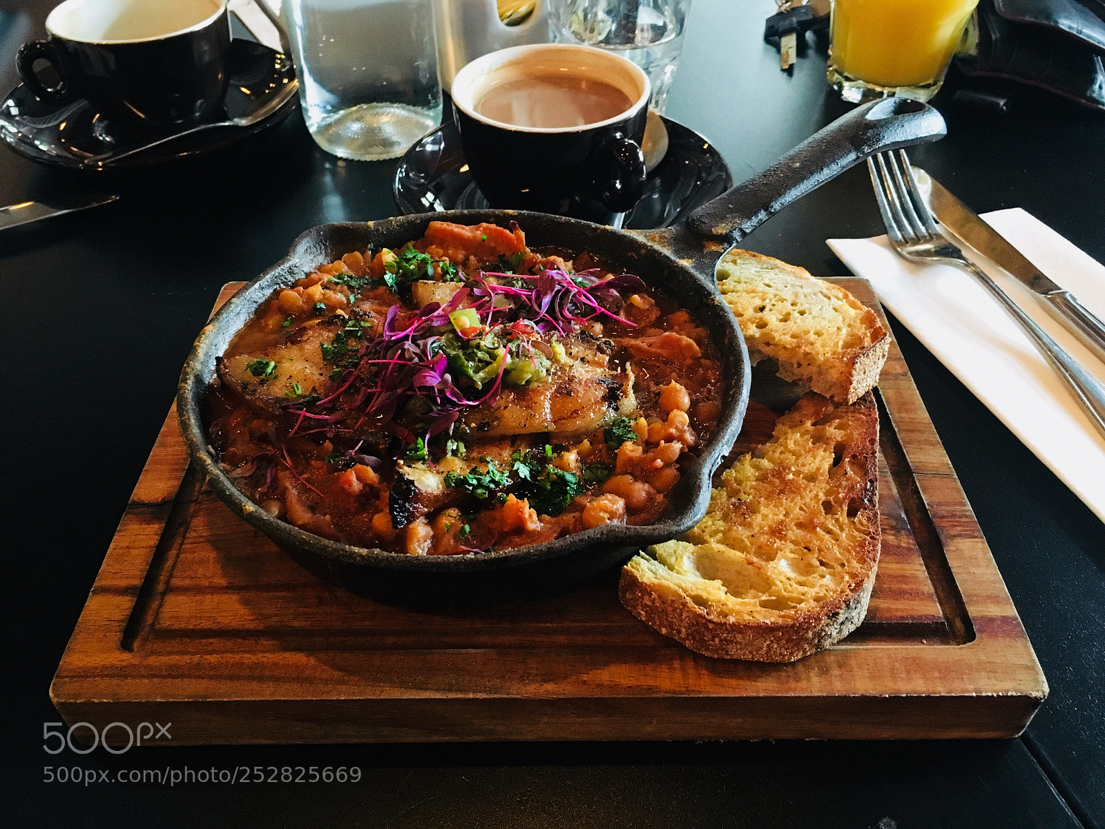 Apple iPhone 6s sample photo. Pulled pork photography