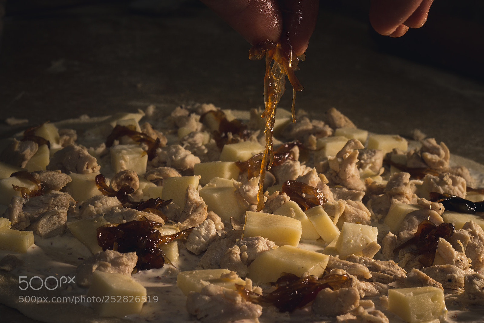 Canon EOS 600D (Rebel EOS T3i / EOS Kiss X5) sample photo. Pizza photography