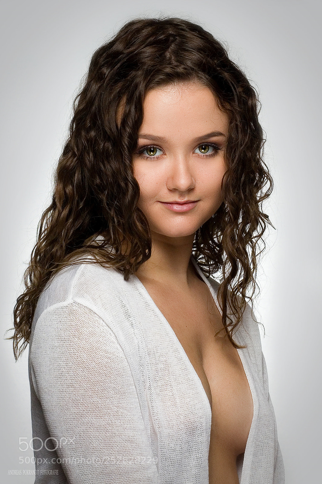 Canon EOS 700D (EOS Rebel T5i / EOS Kiss X7i) sample photo. Portrait of a girl photography