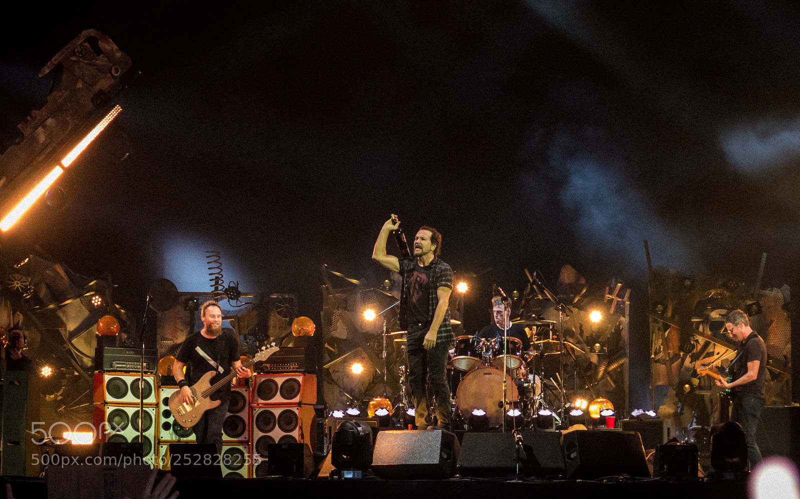 Canon PowerShot G16 sample photo. Pearl jam maracana 2018 photography