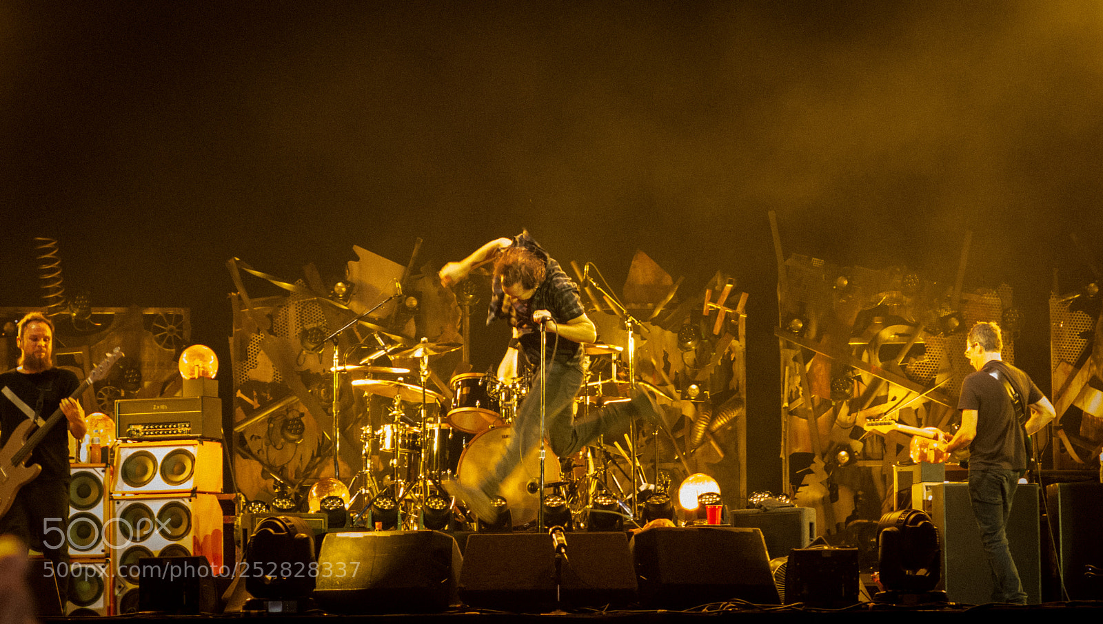 Canon PowerShot G16 sample photo. Pearl jam maracana 2018 photography