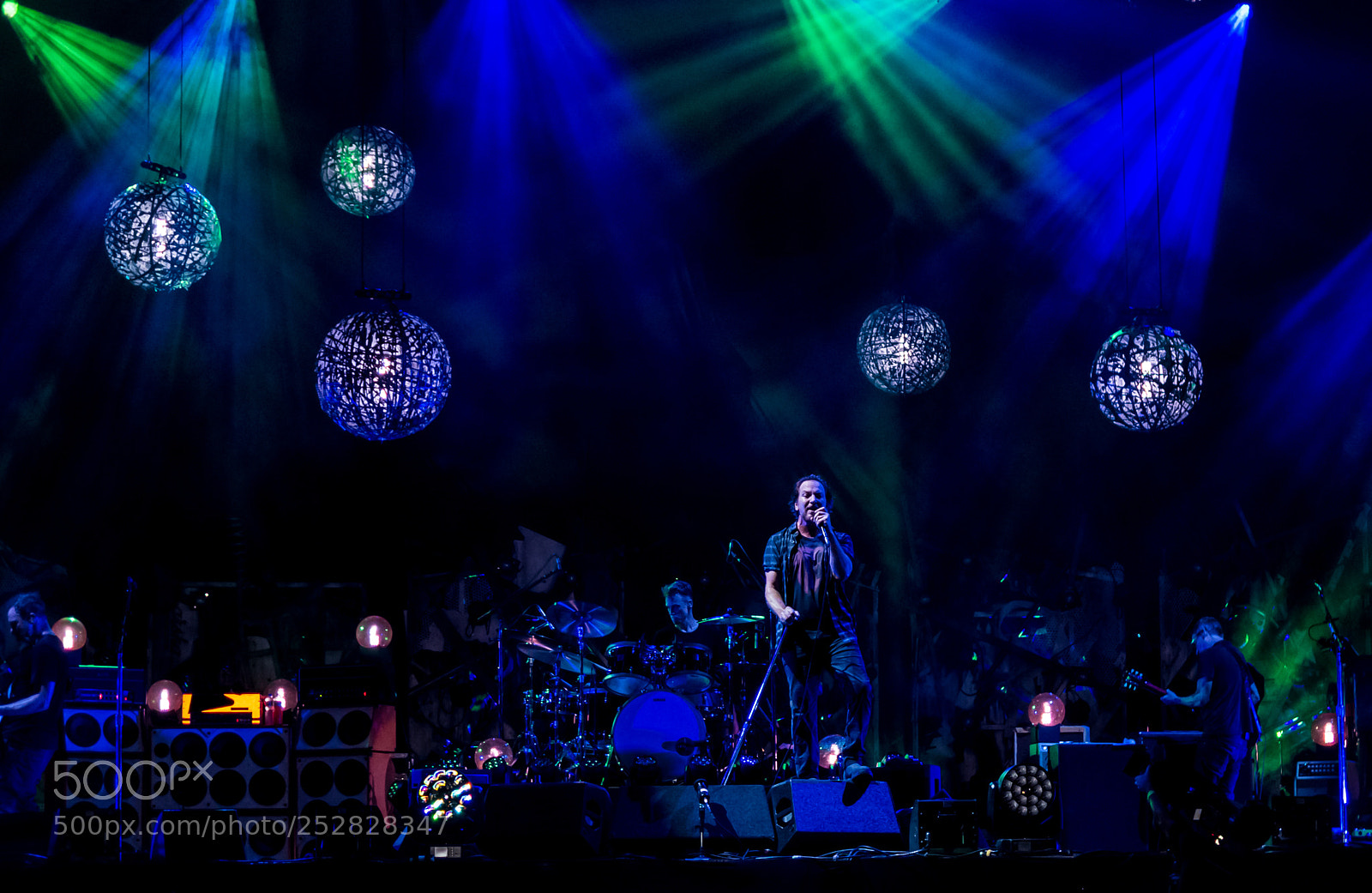 Canon PowerShot G16 sample photo. Pearl jam maracana 2018 photography