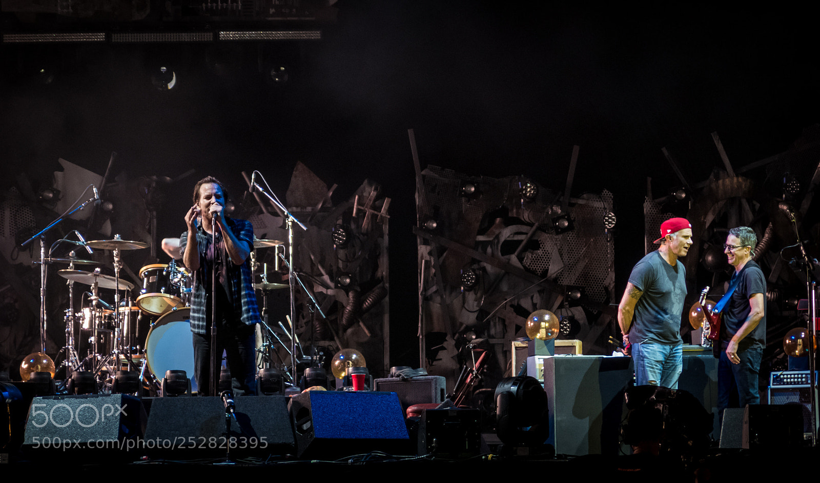 Canon PowerShot G16 sample photo. Pearl jam maracana 2018 photography