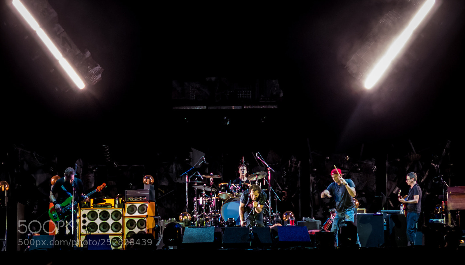 Canon PowerShot G16 sample photo. Pearl jam maracana 2018 photography