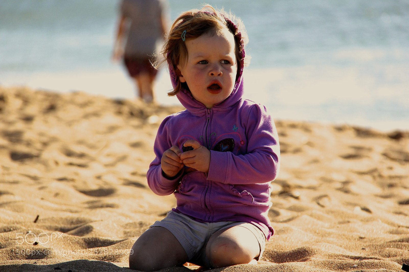Canon EOS 60D sample photo. Toddler on the beach photography