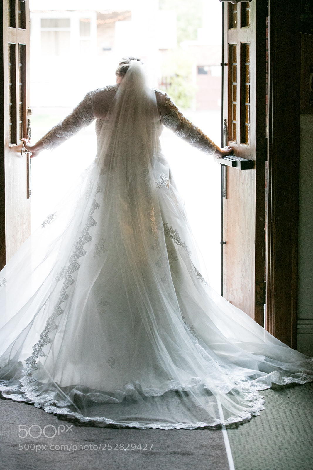 Canon EOS 5DS R sample photo. Bride leaving church photography