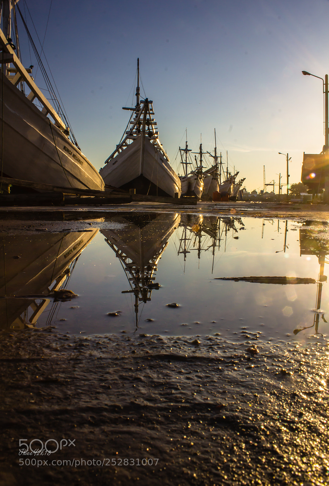 Canon EOS 60D sample photo. The phinisi ship photography