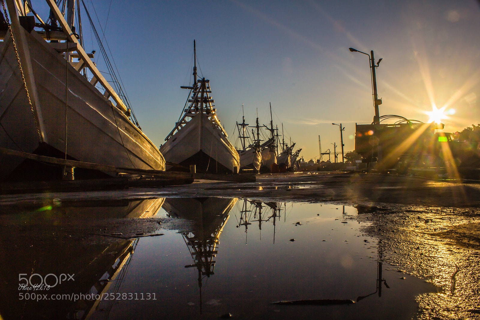 Canon EOS 60D sample photo. The phinisi ship photography