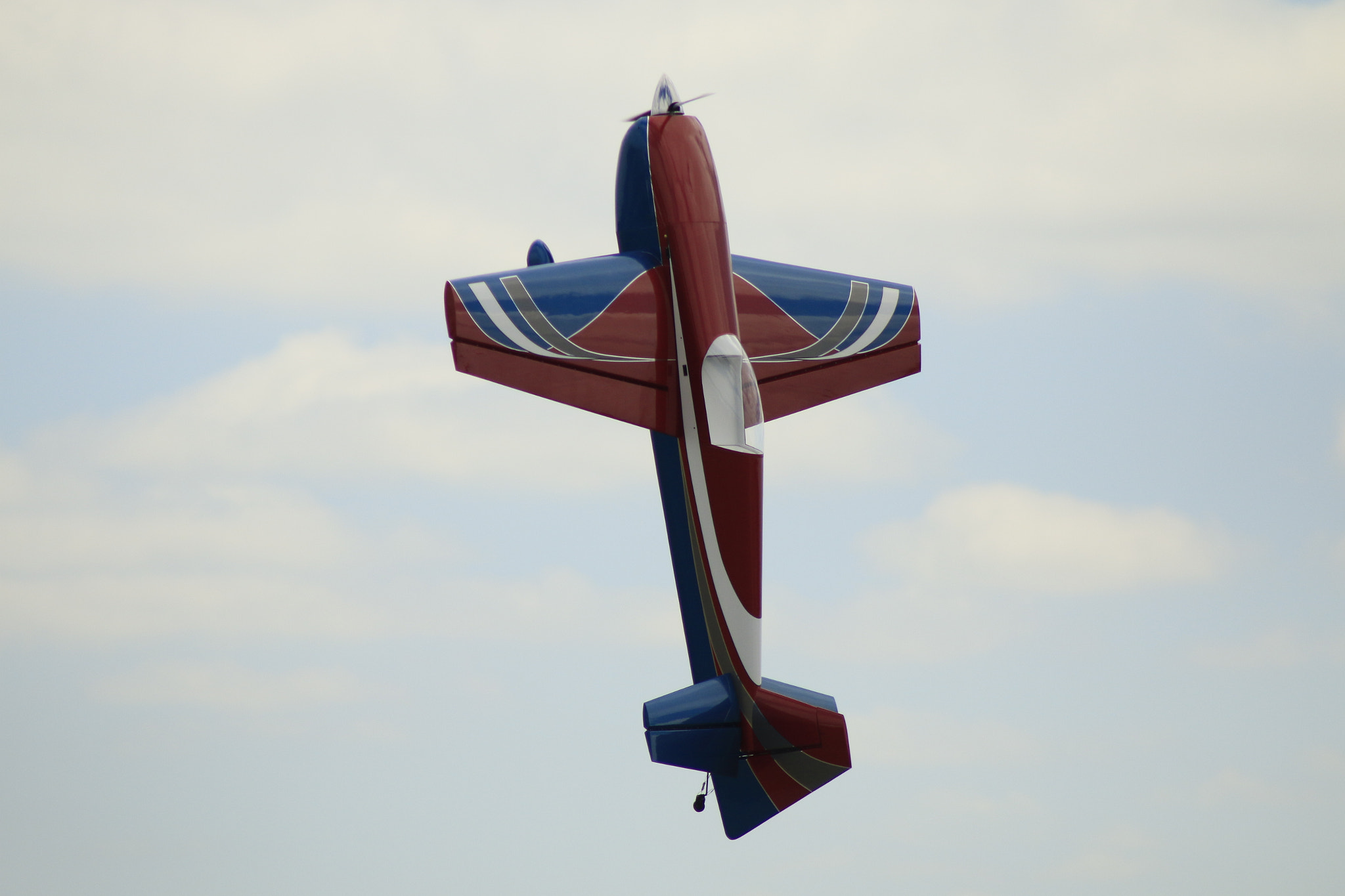 Canon EOS 70D sample photo. The rc plane, going sideways!!! photography