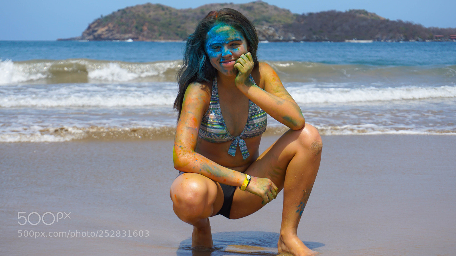 Sony a6000 sample photo. Beach colour party photography