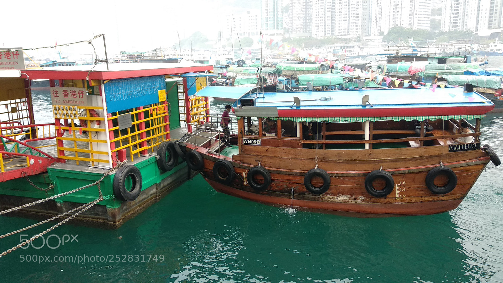 Xiaomi Mi A1 sample photo. Hong kong street, attractions photography