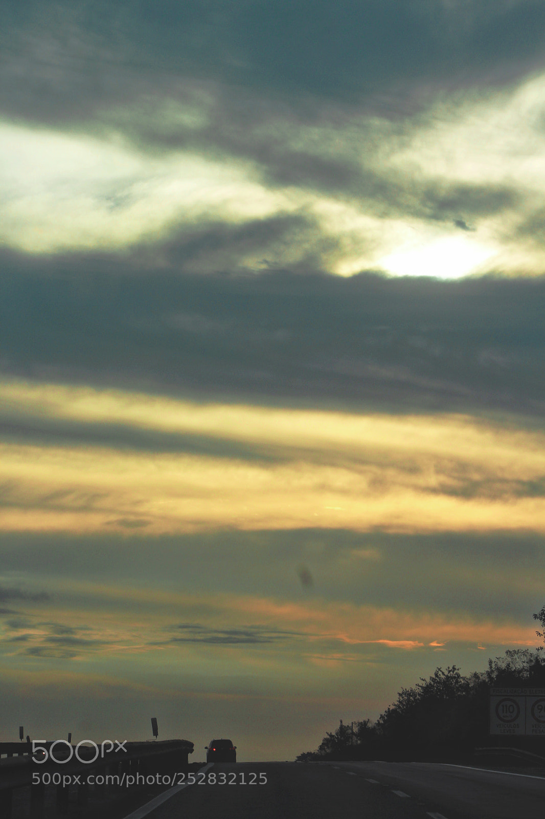 Canon EOS 1200D (EOS Rebel T5 / EOS Kiss X70 / EOS Hi) sample photo. Road to piracicaba photography