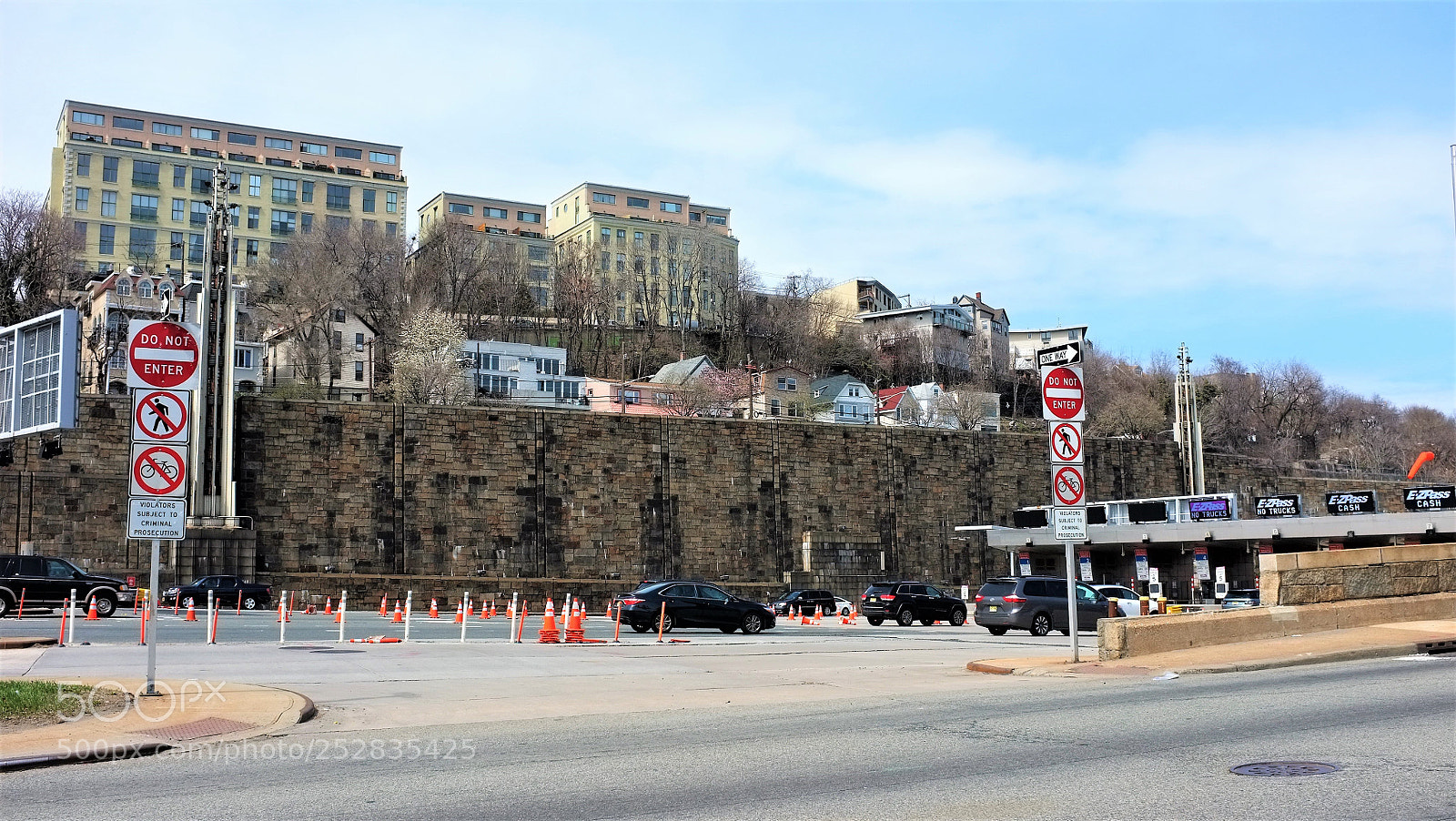 Fujifilm FinePix X100 sample photo. Lincoln tunnel entrance weehawken photography