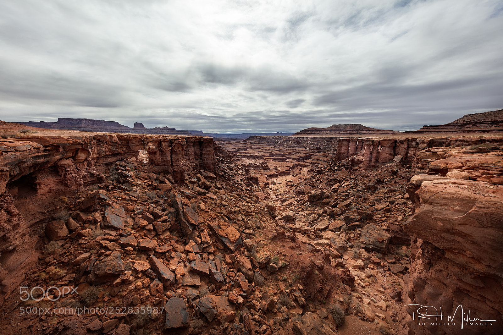 Canon EOS 5DS R sample photo. Watermark photography