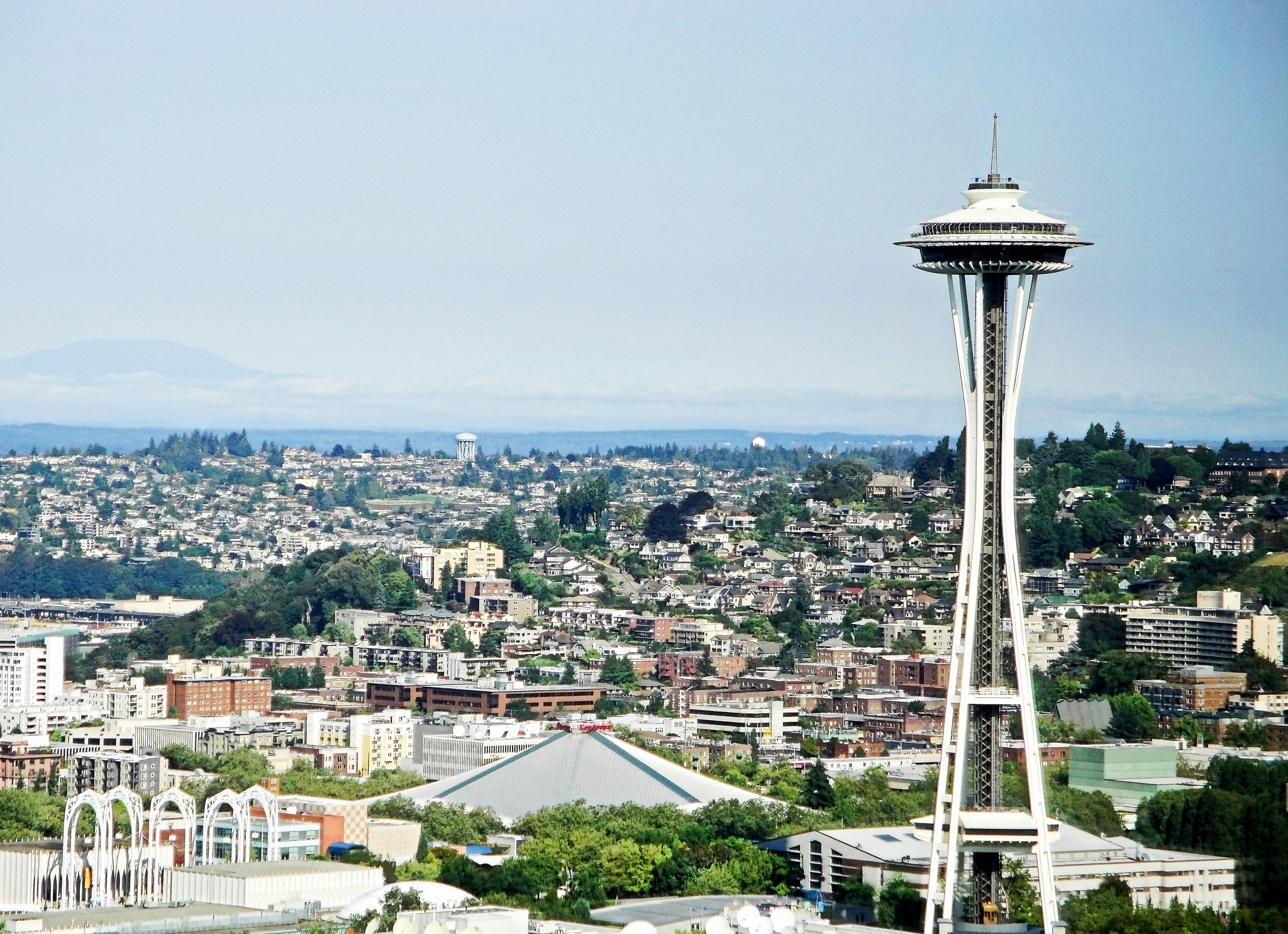 Sony Cyber-shot DSC-W290 sample photo. Space needle in daylight photography