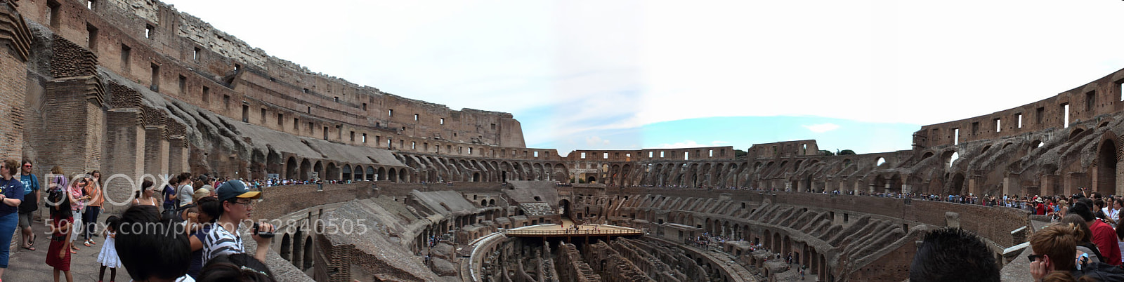 Canon EOS 600D (Rebel EOS T3i / EOS Kiss X5) sample photo. Colosseum photography