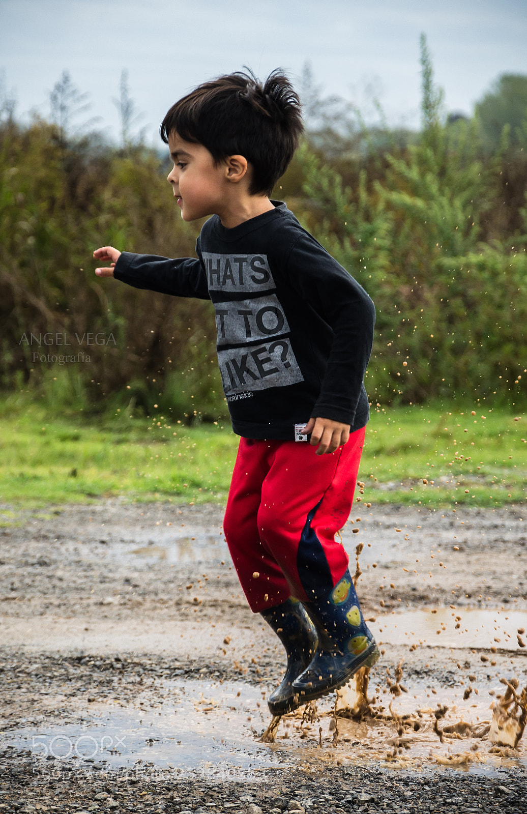 Nikon D7000 sample photo. Que lindo verlo jugar photography