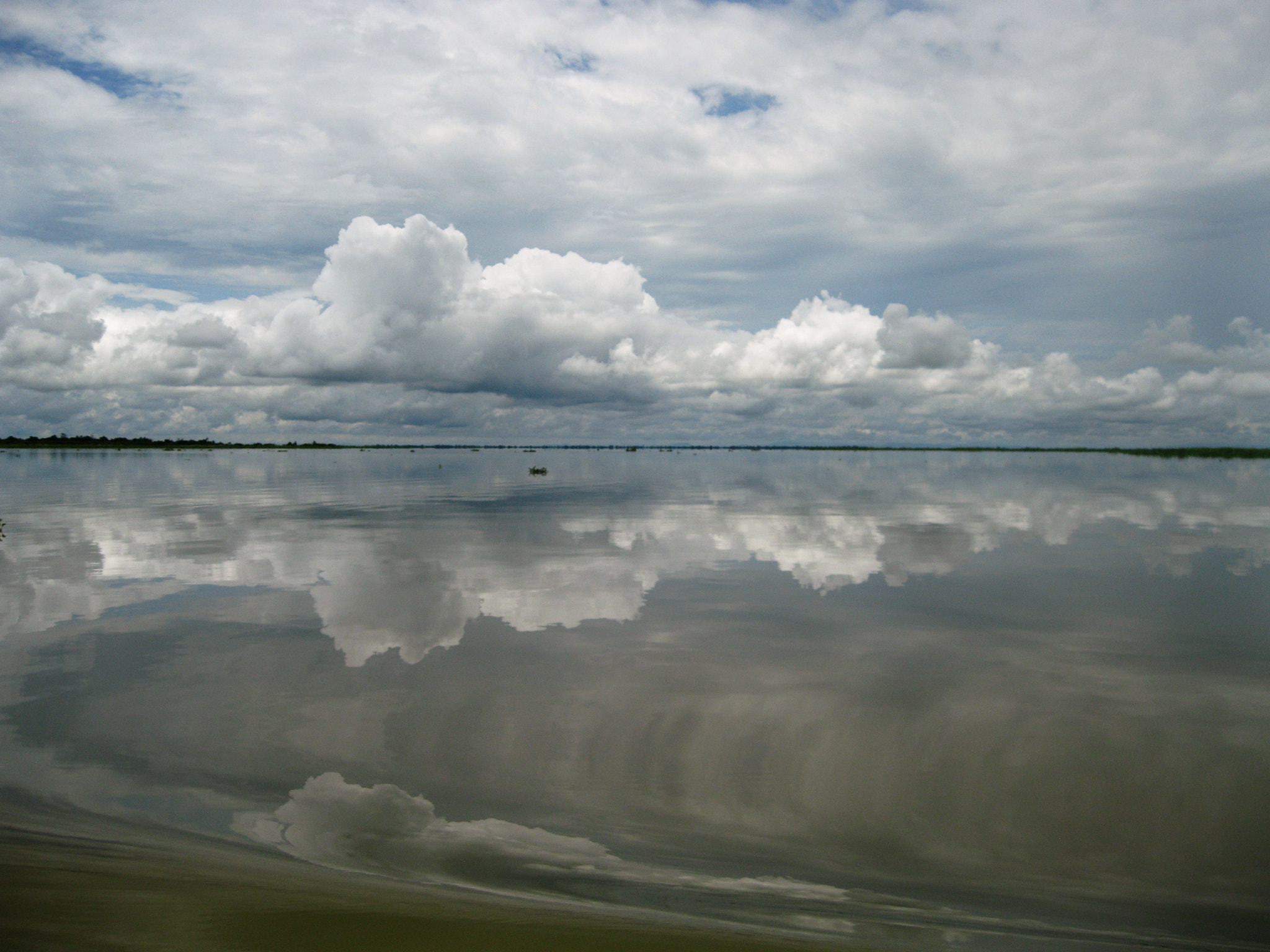 Canon PowerShot A3100 IS sample photo. Sky in lake photography