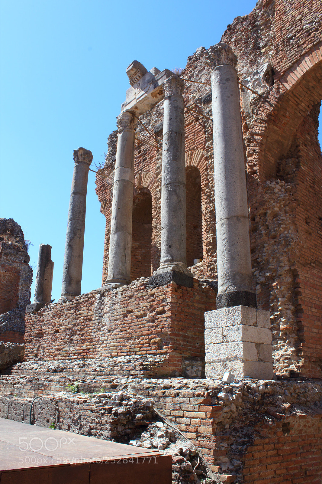 Canon EOS 600D (Rebel EOS T3i / EOS Kiss X5) sample photo. Pompeii photography
