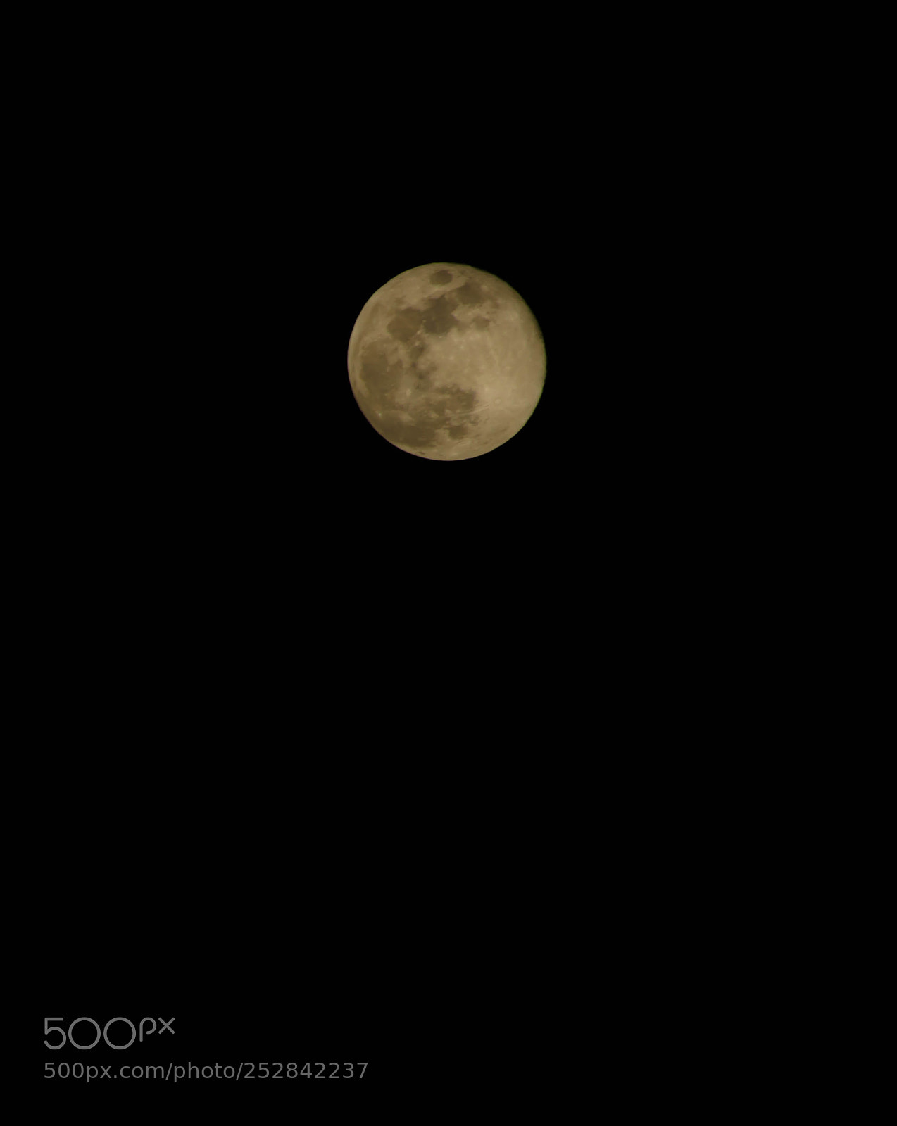 Canon EOS 1300D (EOS Rebel T6 / EOS Kiss X80) sample photo. Ful moon photography
