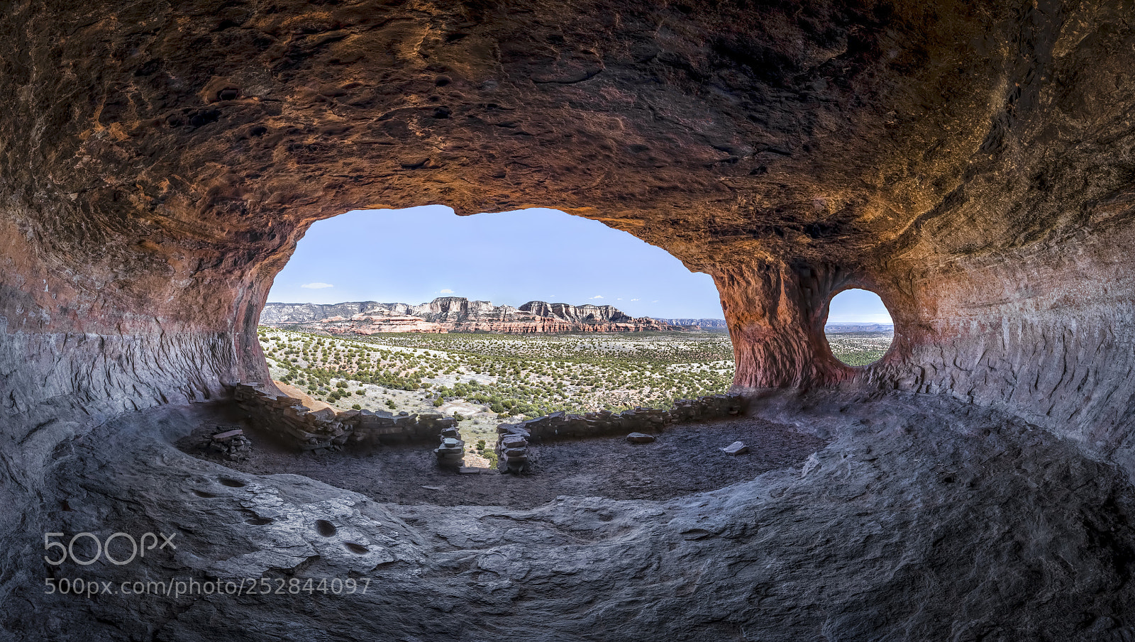 Canon EOS 5D Mark IV sample photo. The robbers roost photography