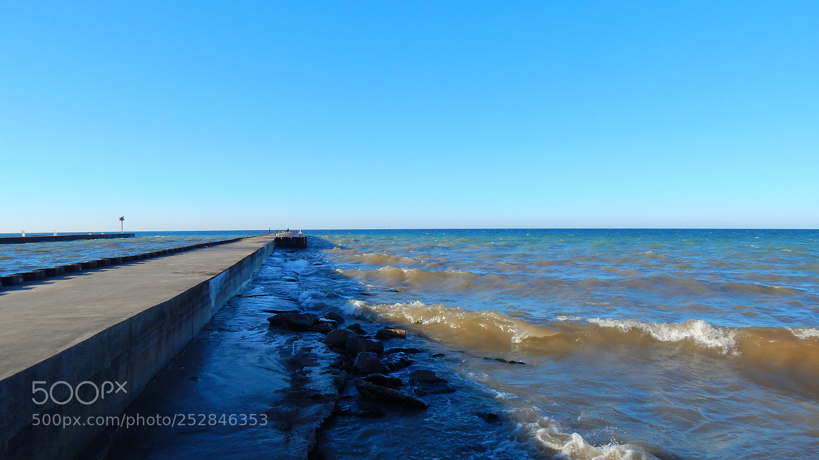 Nikon Coolpix L830 sample photo. Lake ontario in the photography