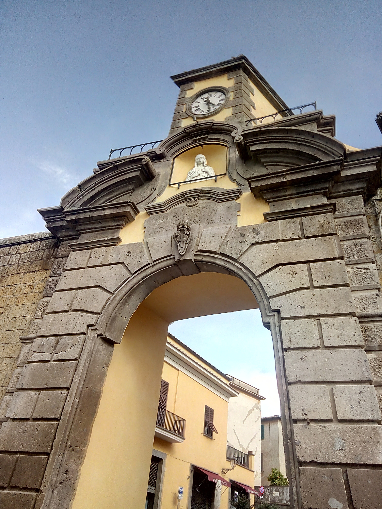 HUAWEI Y6 2017 sample photo